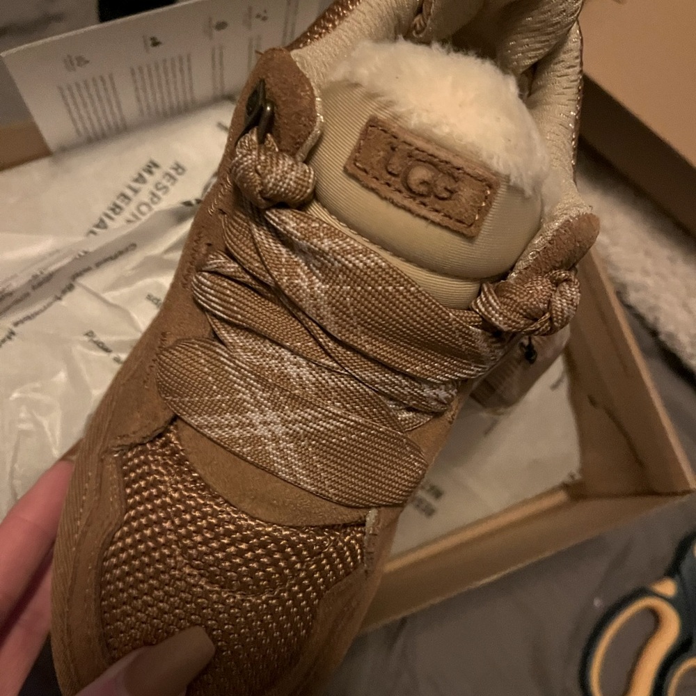 Girls size 4 or women’s 6 UGG tennis shoes brand new in box